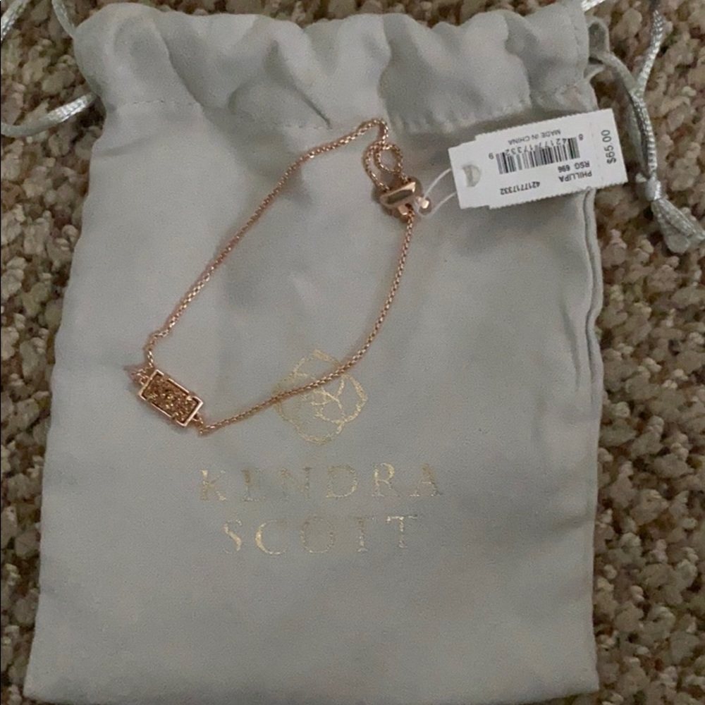Kendra Scott bracelet-never been worn